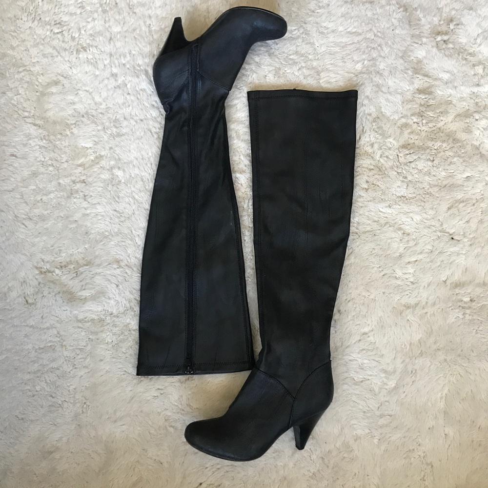 Over the knee super cute boots